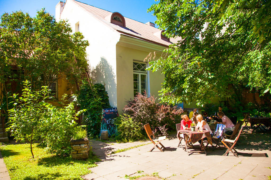 Mo Hostel Tallinn Exterior photo